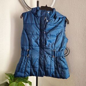 NewYork&Co.  NavyBlue Nylon Poly Fill Puffer Vest Removable Hood Elastic Best Xs